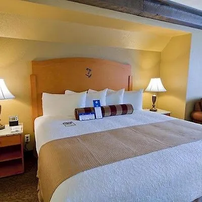 Abercorn Hotel, Trademark Collection By Wyndham Richmond 3*,  Canada